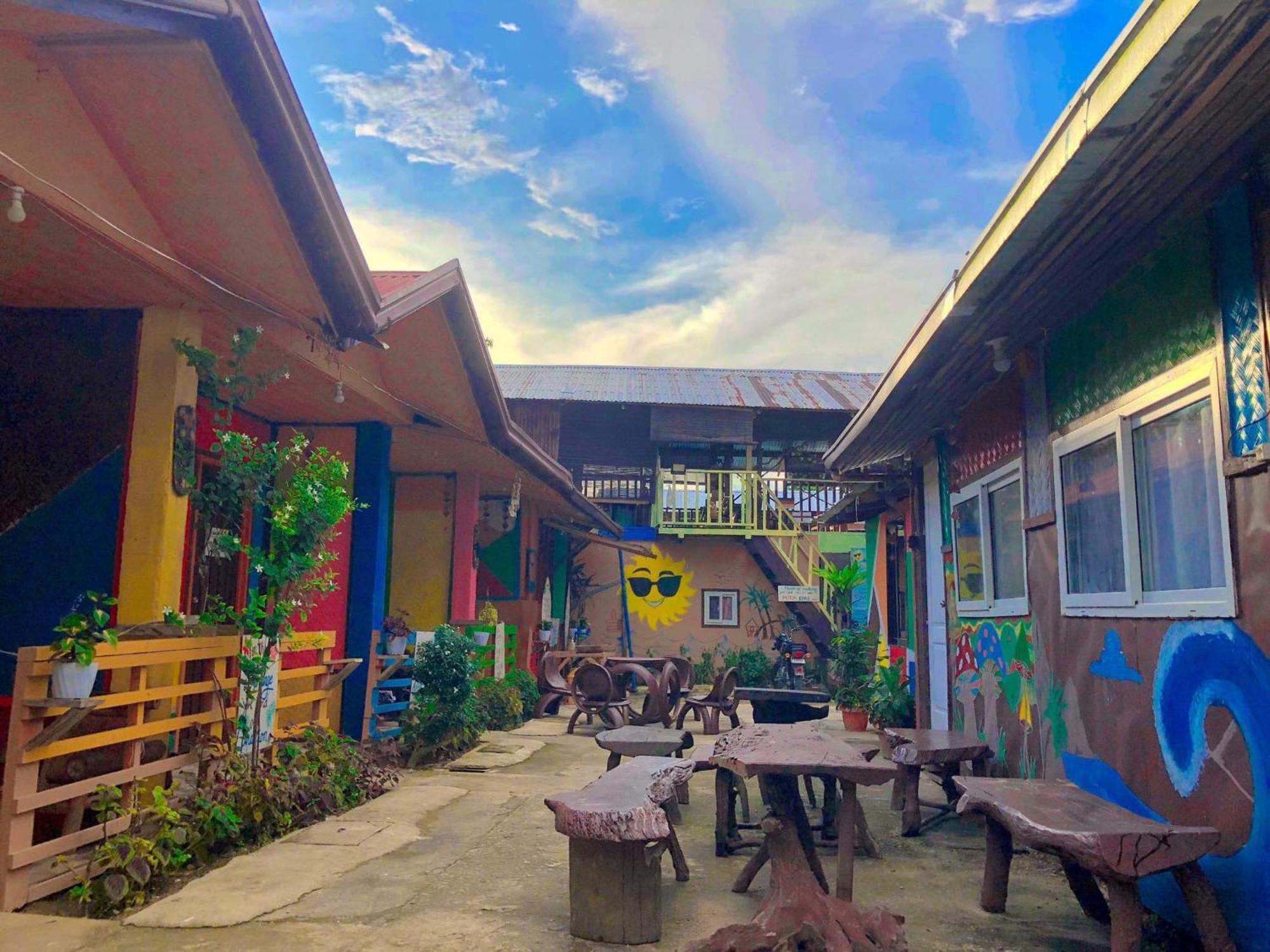 Sun Valley Backpackers Inn El Nido Exterior foto